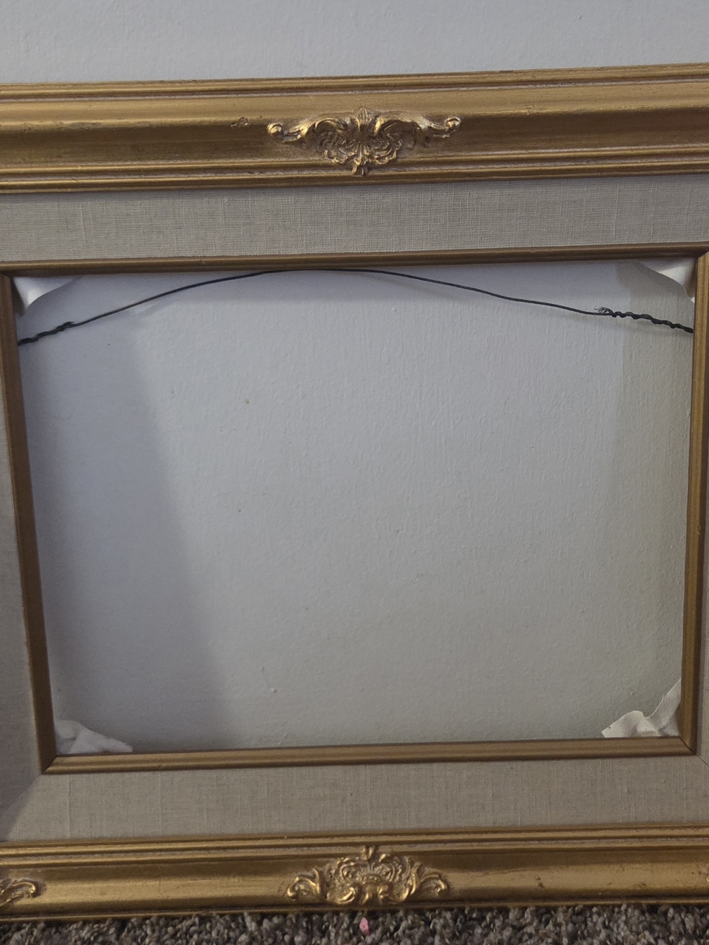 Vintage Gold Wood Gallery Frame w/ LinOrnate Gold Picture Frame with Linen Liner
